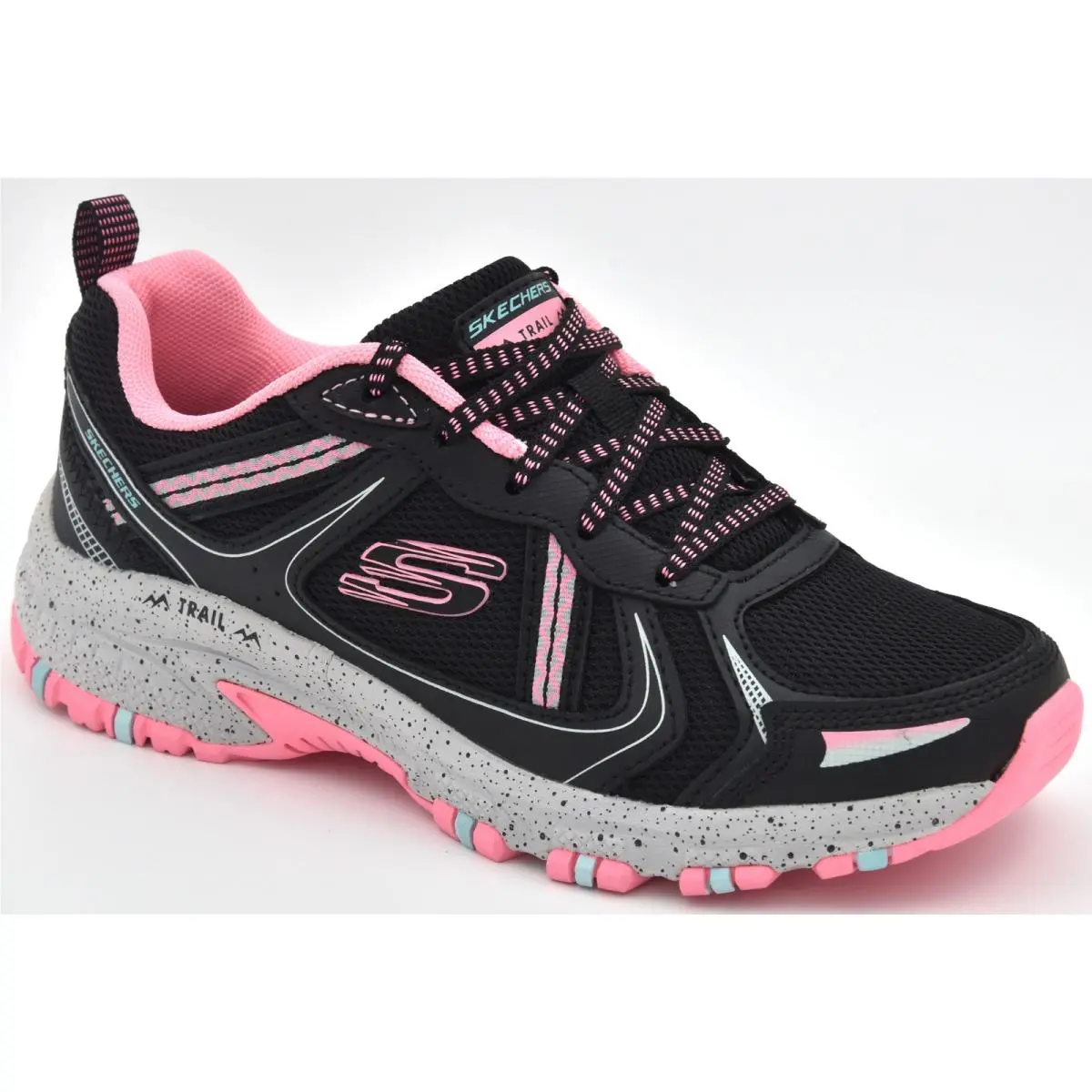 Skechers Women`s Hillcrest - Vast Adventure Outdoor Sneaker 149820 Bkhp