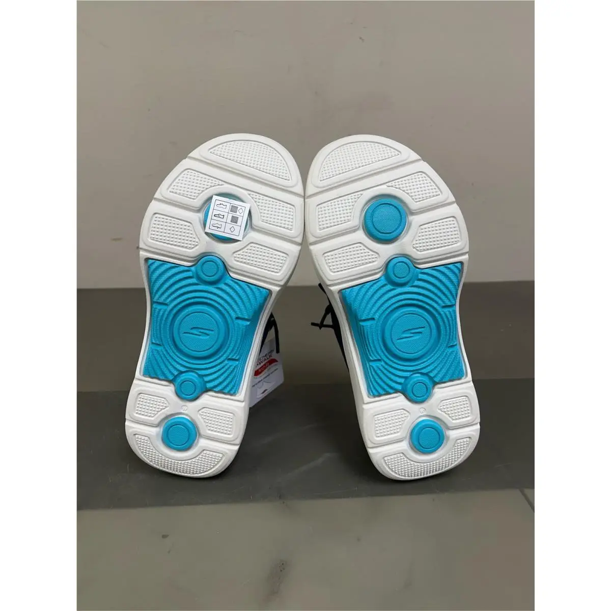 Skechers shoes - SKECHERS GO WALK Arch Fit-Grateful - 124401/MVE - Purple (UPC: 198739207798) 2