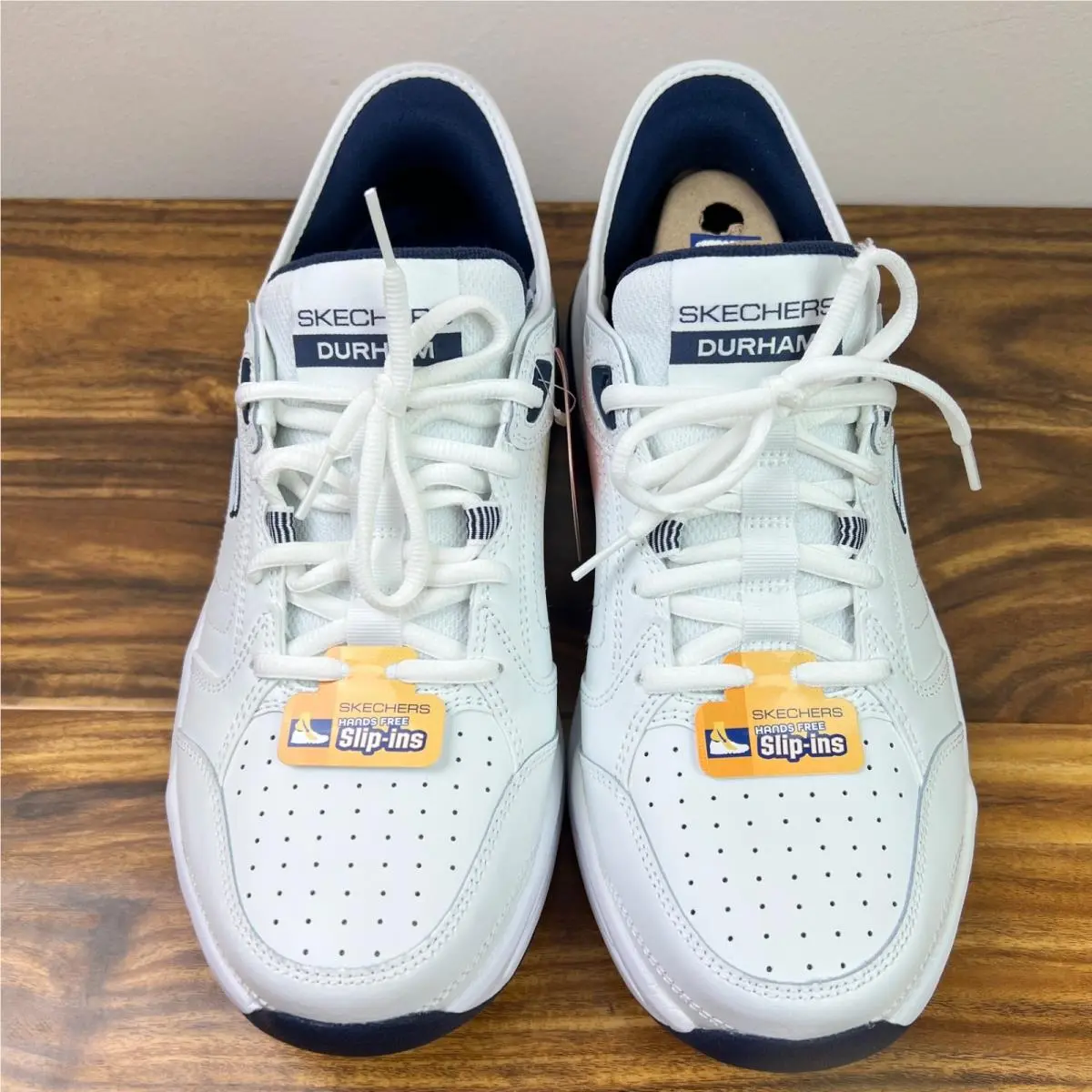 Skechers shoes - Skechers Relaxed Fit Durham Delvor - White 0