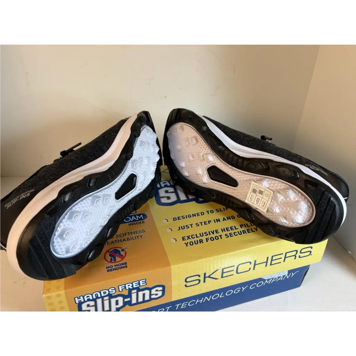 Skechers shoes - Black (UPC: 198376454012) 6