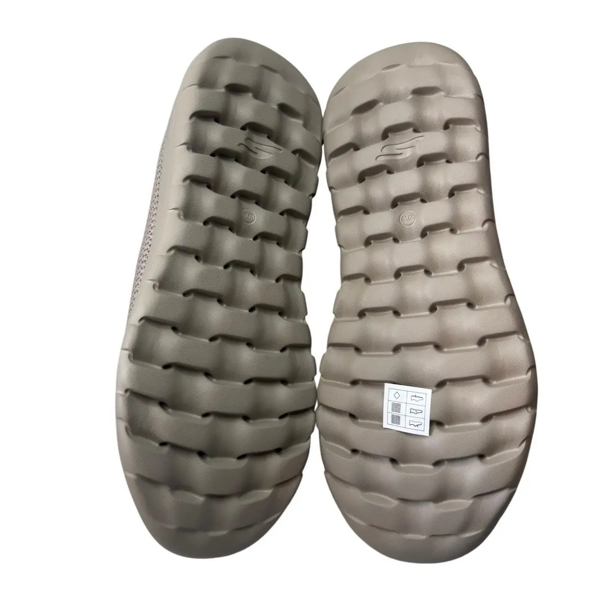 Skechers shoes - Skechers Go Walk Max - Walk Max - Beige 0