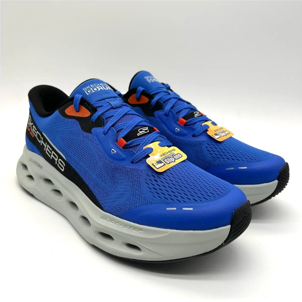 Skechers shoes - Max Cushioning Glide-Step Advert - Max Cushioning Advert - 220421 BLOR - Blue 2