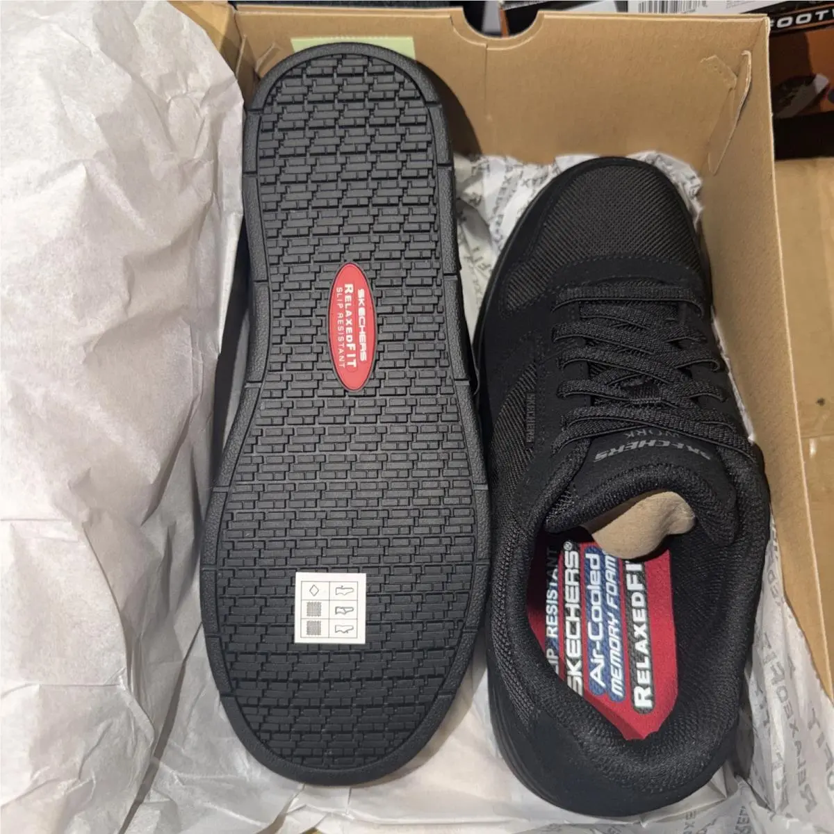 Skechers shoes - Skechers Relaxed Fit Watab Shred Treads - 200243/BLK - Black 2