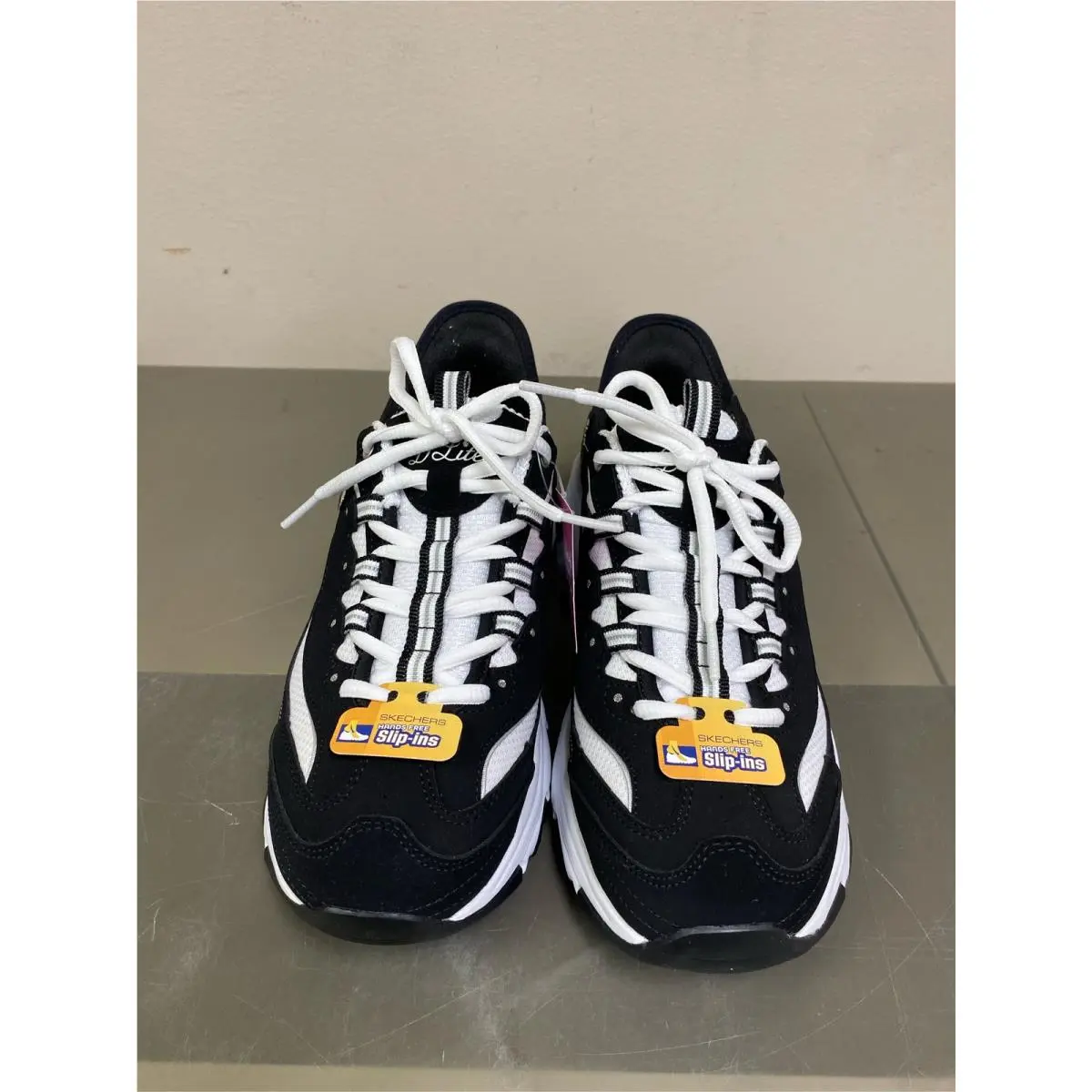 Skechers shoes - BLACK/WHITE (UPC: 196989389257) 0