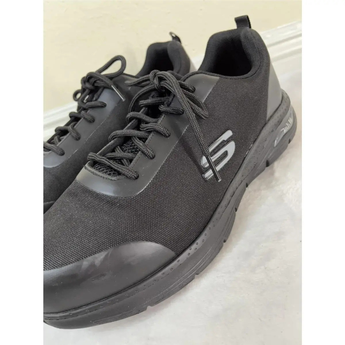 Skechers shoes - Black 5