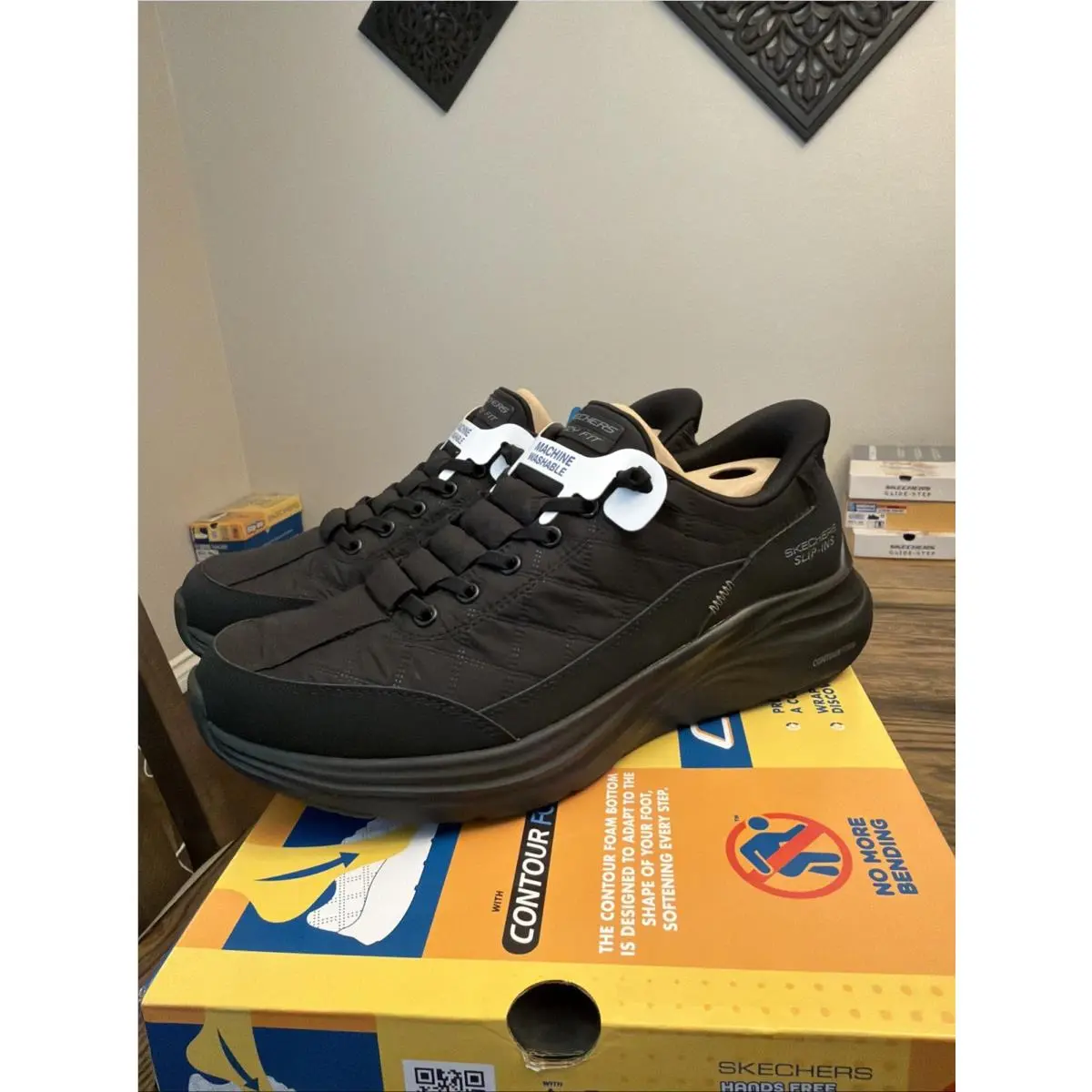 Skechers shoes - SKECHERS Slip-Ins Cozy Fit - Cozy Fit - 232619 - Black 1
