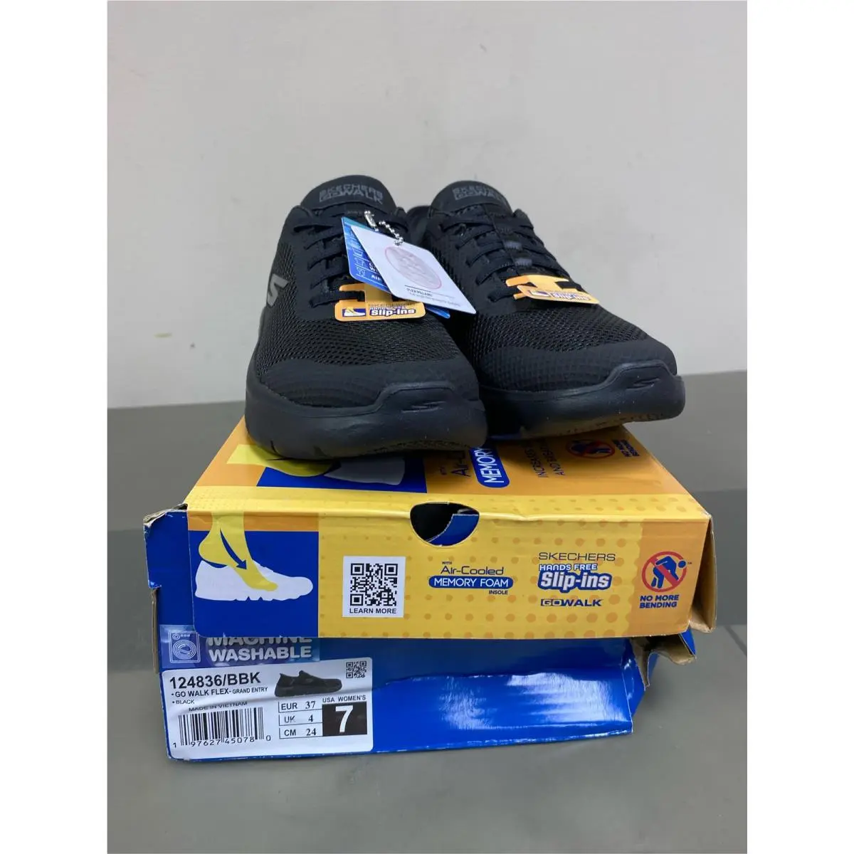 Skechers Hands Free Slip-ins® GO Walk Flex™ Grand Entry Women`s Athletic Shoes 7