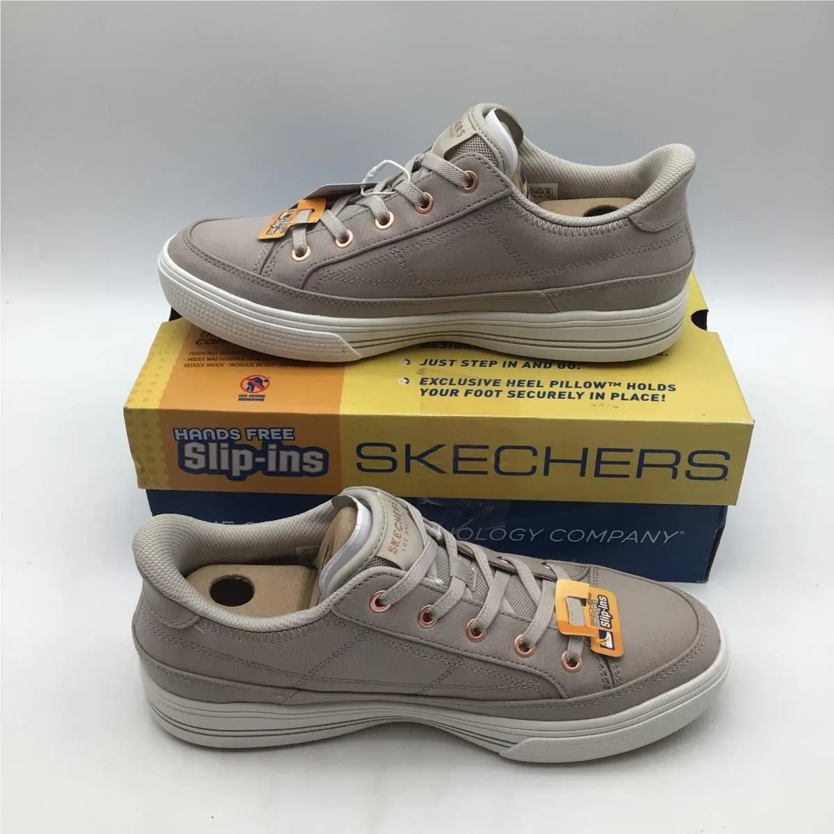 Skechers shoes - Hands Free Slip-ins Arch Fit Arcade - See Ya There - Beige 0