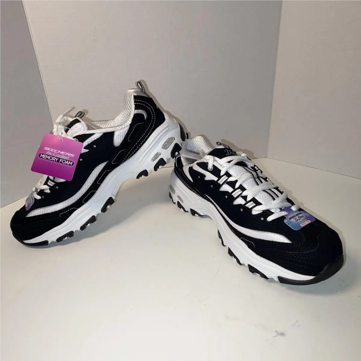 Skechers shoes - D`Lites Biggest Fan - Biggest Fan - Black (UPC: 0889110354131) 1