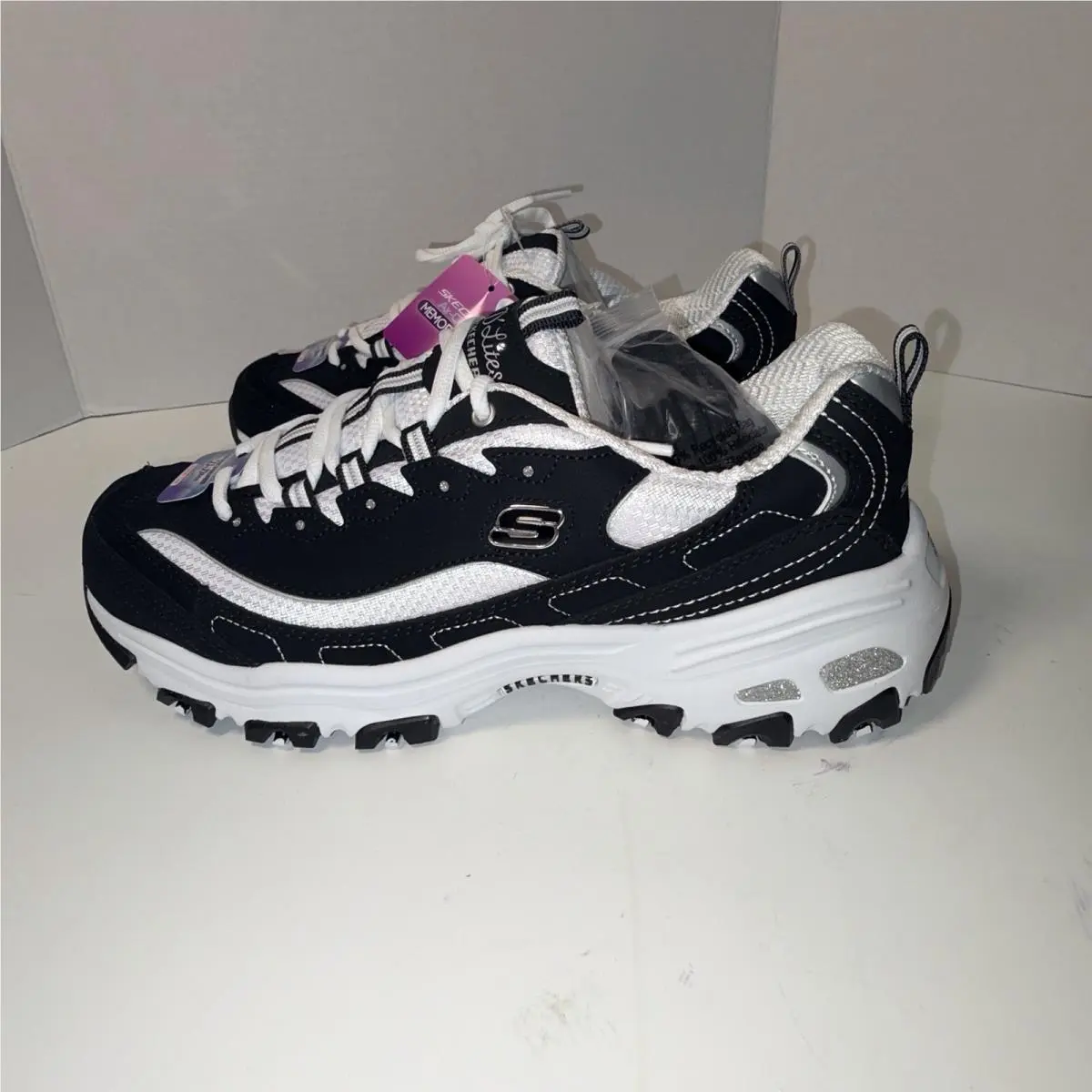 Skechers shoes - D`Lites Biggest Fan - Biggest Fan - Black (UPC: 0889110354131) 2