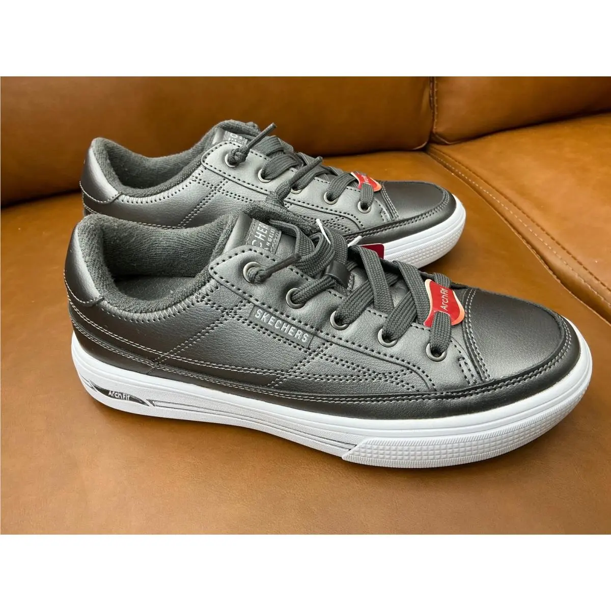 Skechers Arch Fit Arcade Sneakers Womens 6.5 Gunmetal Metallic Arcata