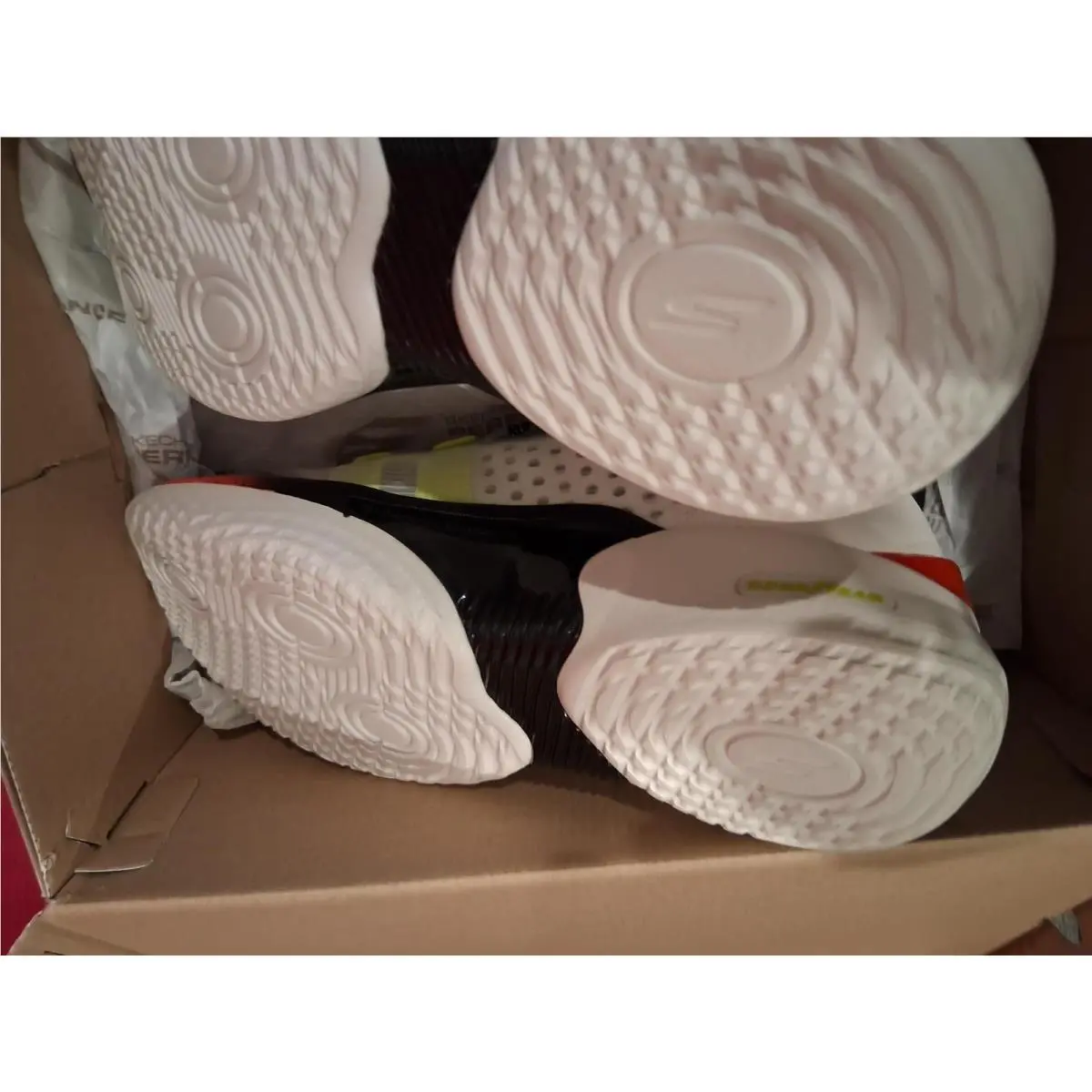 Skechers shoes - Sketchers Resagrip - Sketchers Resagrip - White 4
