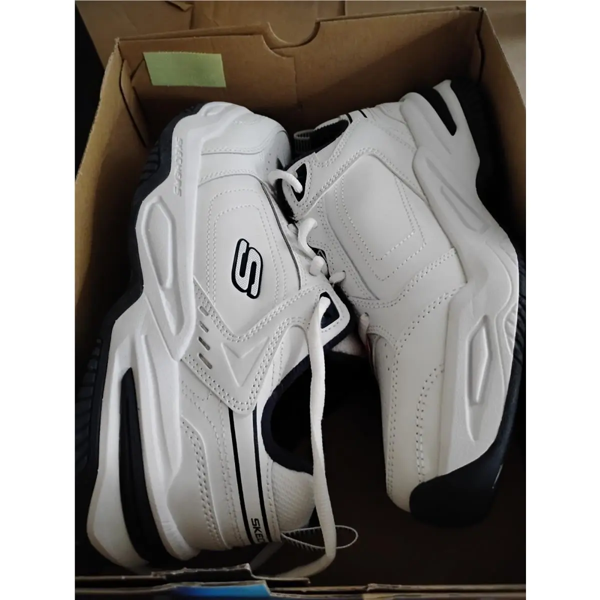 Skechers shoes - White 1