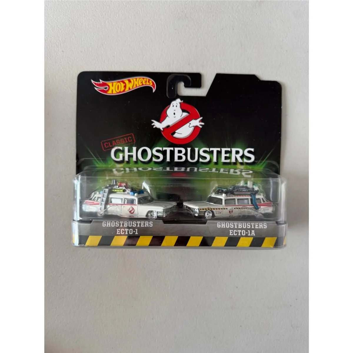 Hot Wheels Classic Ghostbusters 2-Pack ECTO-1 ECTO-1A BG7