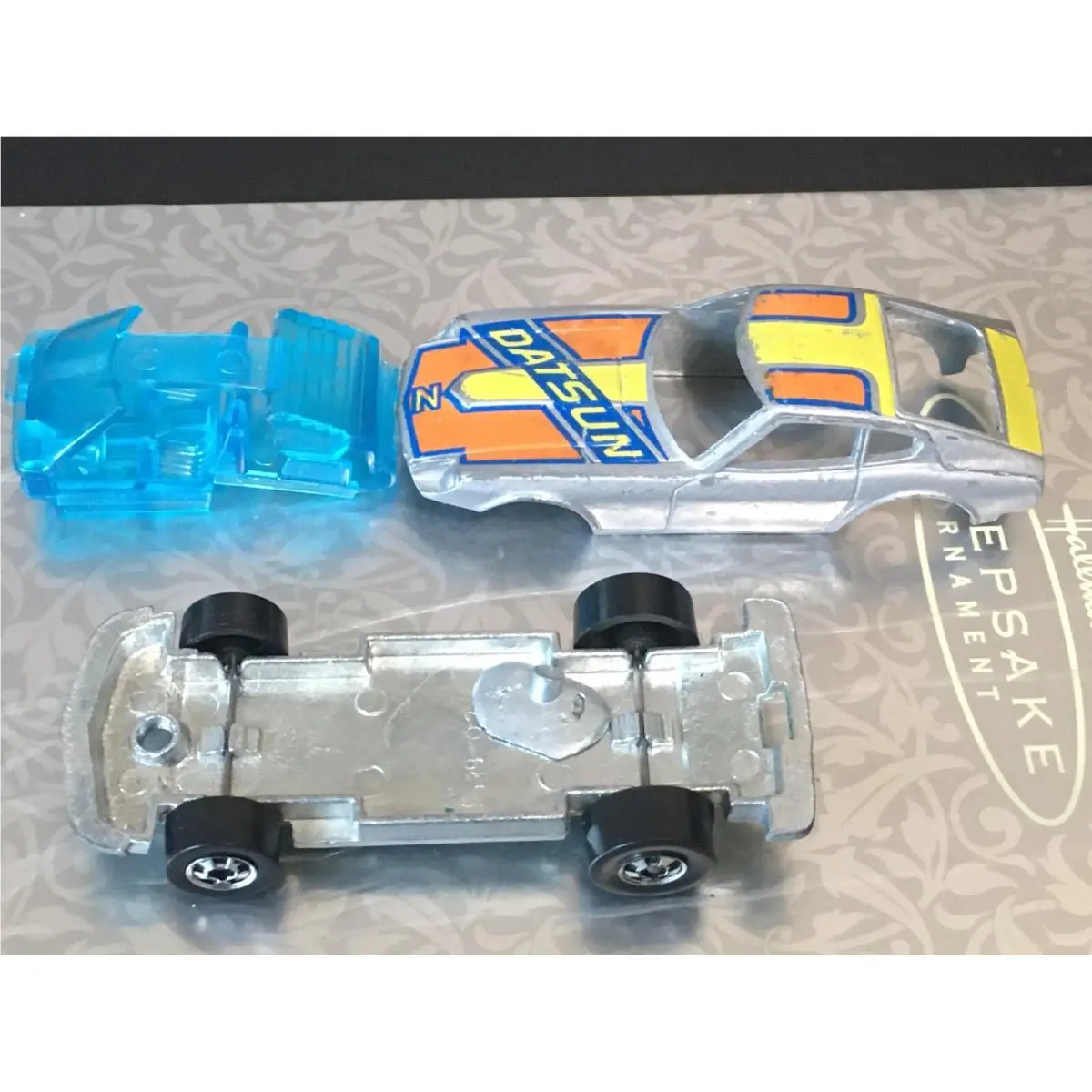 ￼ ⬜ 1976 Hot Wheels Z Whiz - Silver ￼ Fairlady Z - ￼240 Z Error Easter Egg