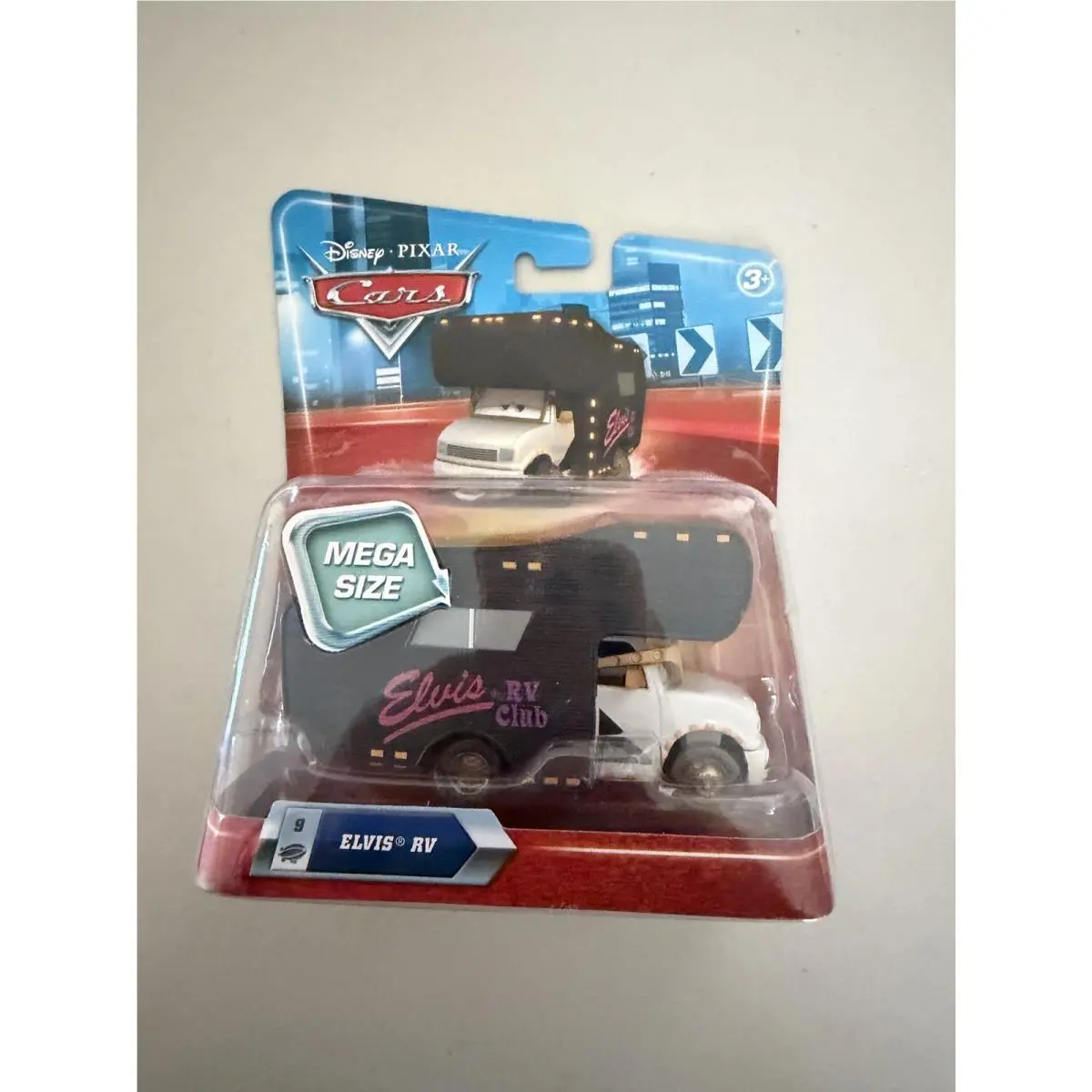 Disney Pixar Cars Mega Size Elvis RV 9 L24