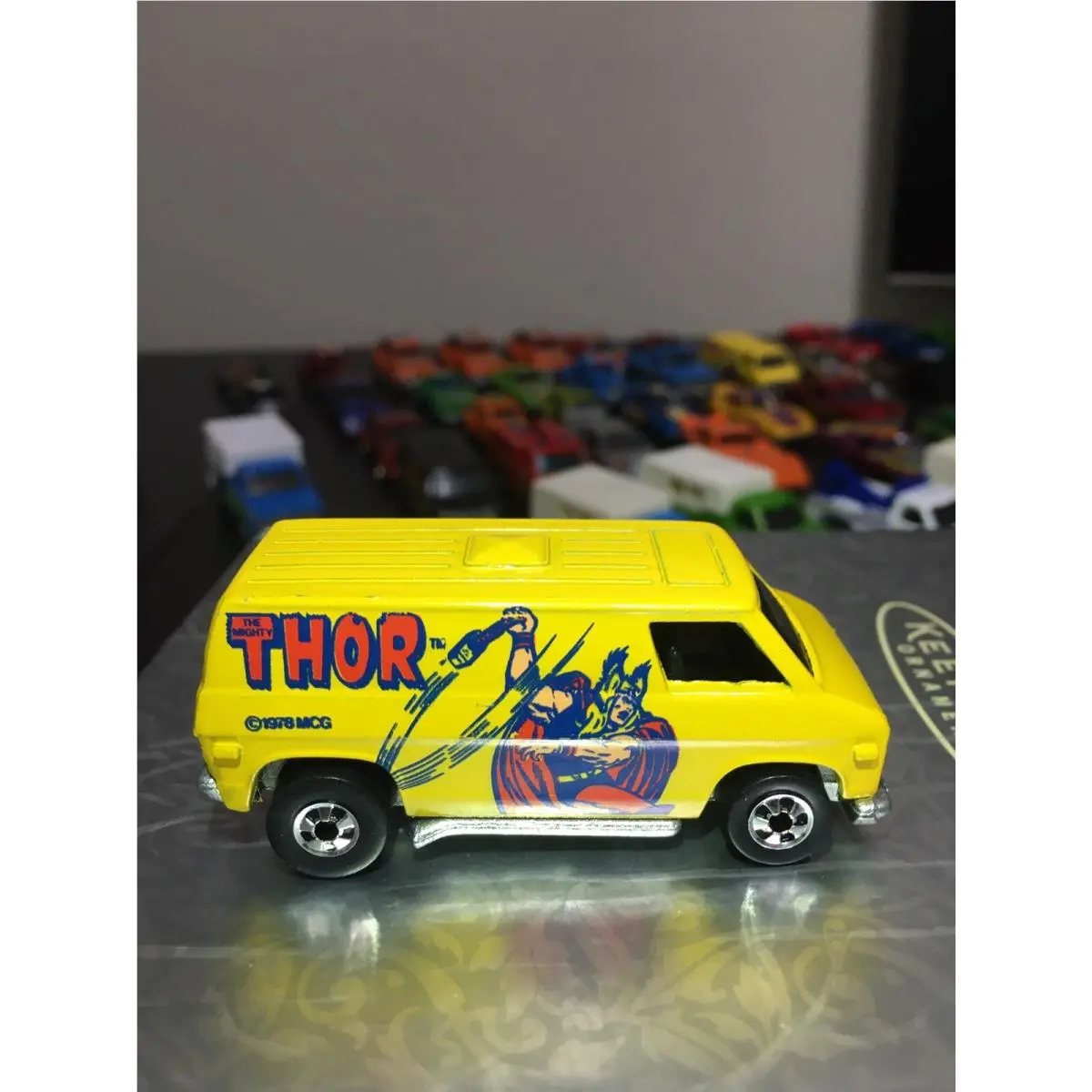 1977 Hot Wheels Thor Super Van The Heroes Mint Yellow