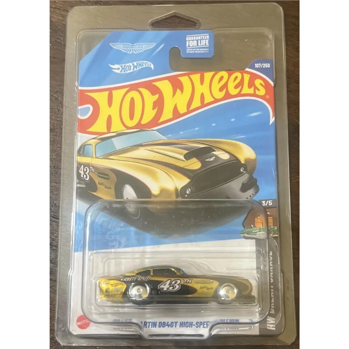 Hot Wheels 2025 Super Treasure Hunt Aston Martin DB4GT High-speed Edition