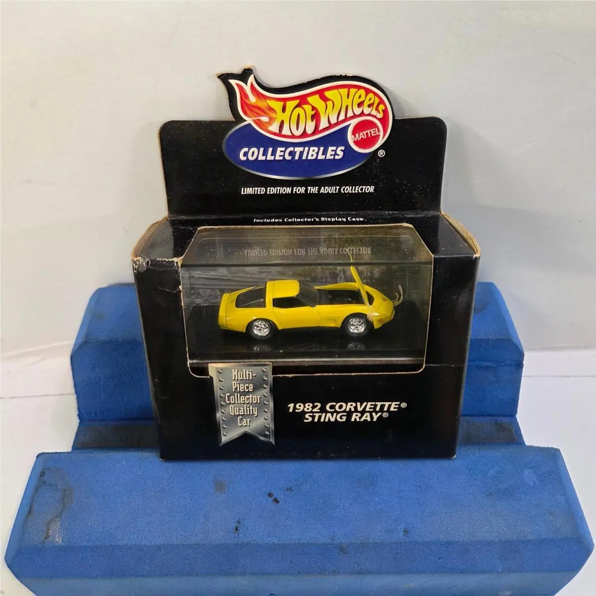 Hot Wheels 1982 Corvette Sting Ray
