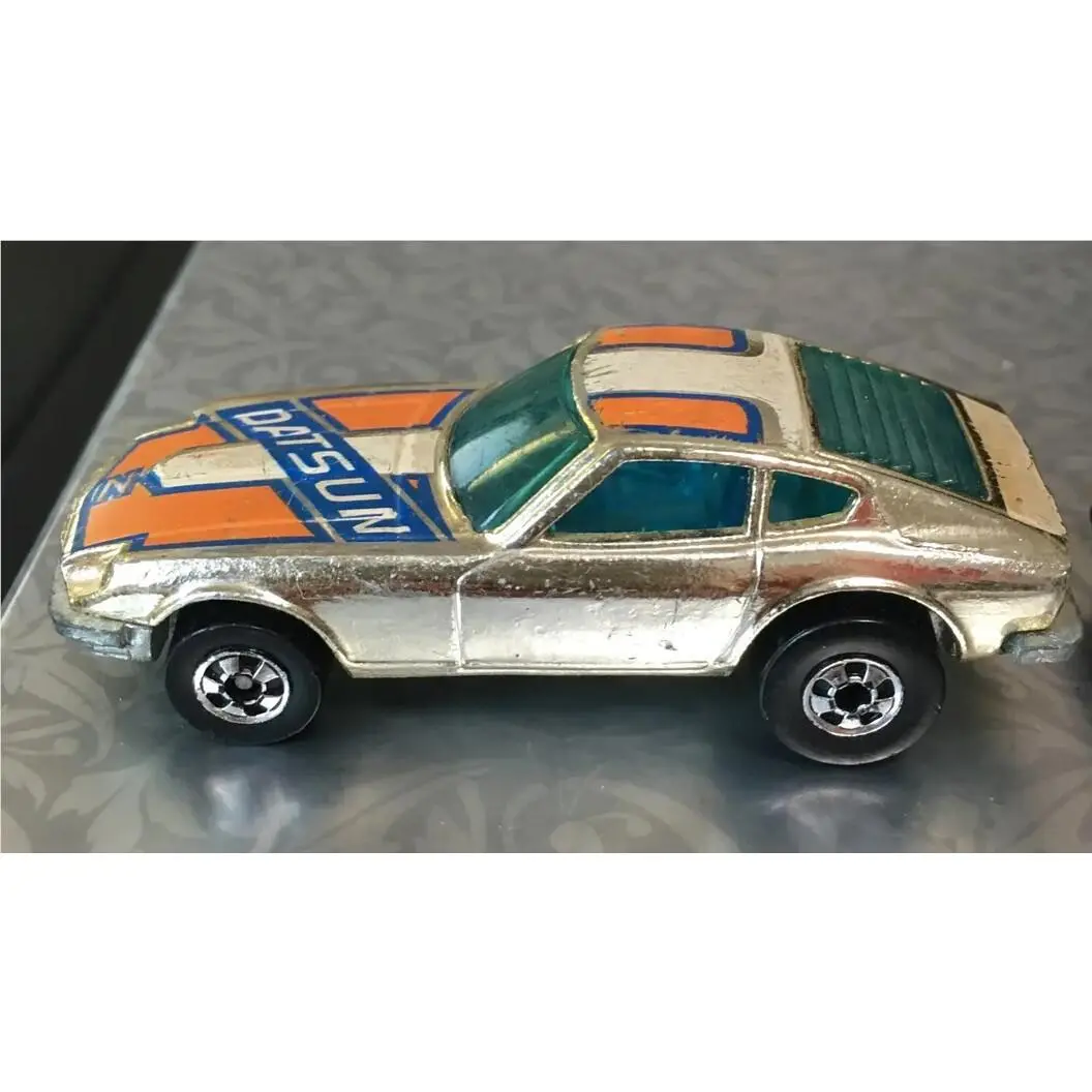 ￼⭐ Vintage Hot Wheels Golden Z Whiz Fairlady 240z