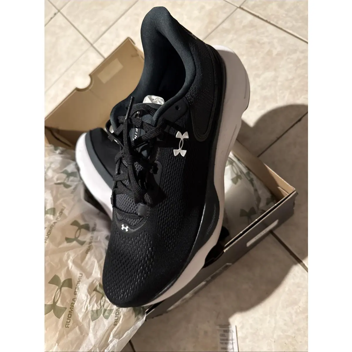Under Armour shoes - Under Armour HOVR Infinite Pro 2 - 3028168-001 - Black 1
