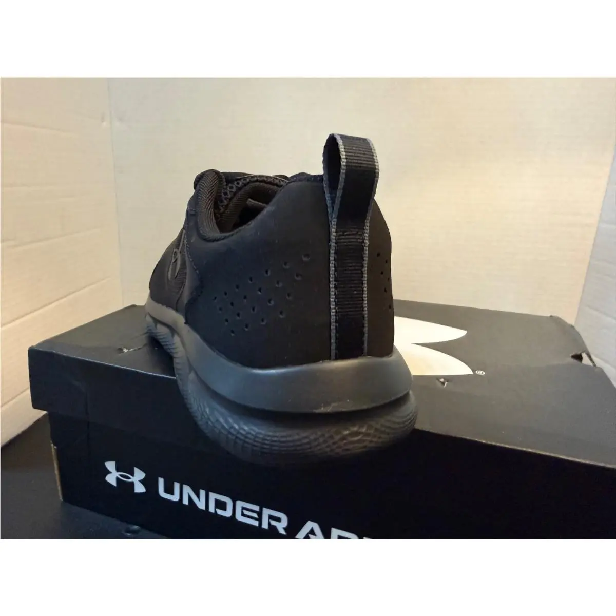 Under Armour shoes - Under Armour Charged Assert 9 4E Wide - 3024857-002 - Black 1