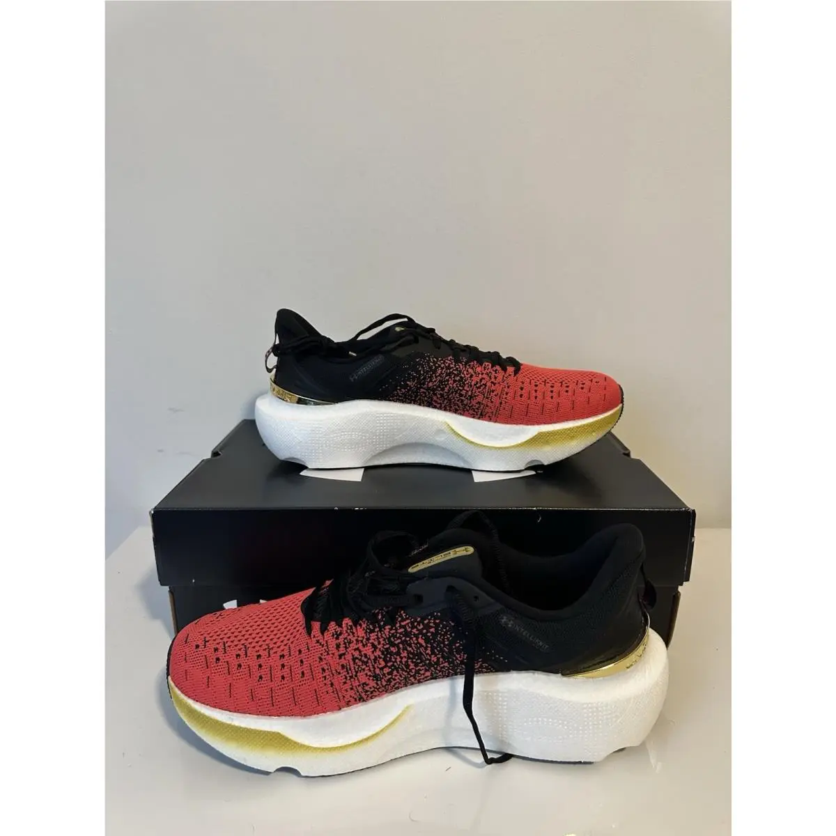 Under Armour shoes - UNDER ARMOUR INFINITE ELITE - INFINITE ELITE - 3027189-003 - Multicolor 1