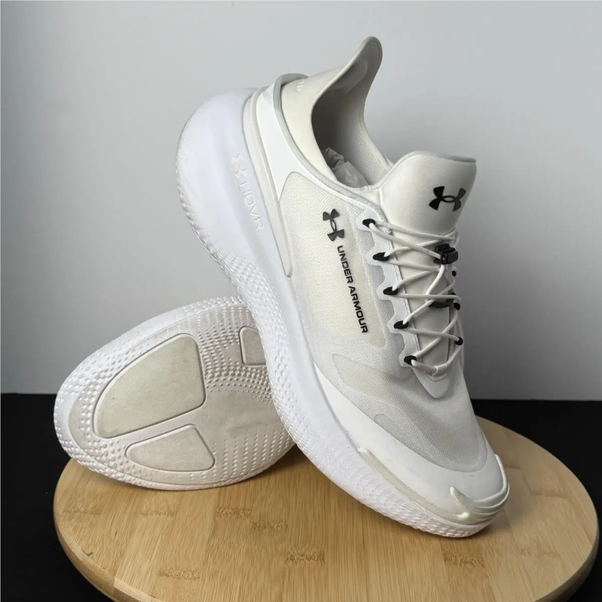 Under Armour Shoes Men’s Size 10 Women’s 11.5 White UA Nova Slipspeed w/ Box