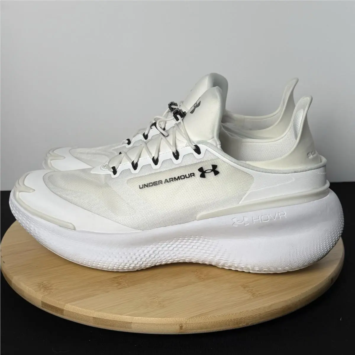 Under Armour shoes - NOVA SLIPSPEED - NOVA SLIPSPEED - White 1