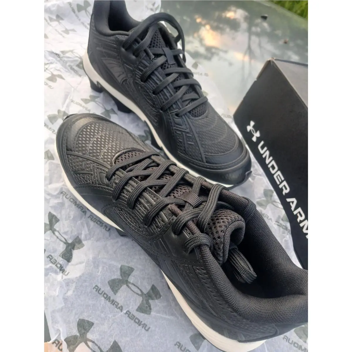 Woman`s Sneaker Athletic Shoe Sz 7.5 Under Armour Glyde Sola RM Softball Cleats