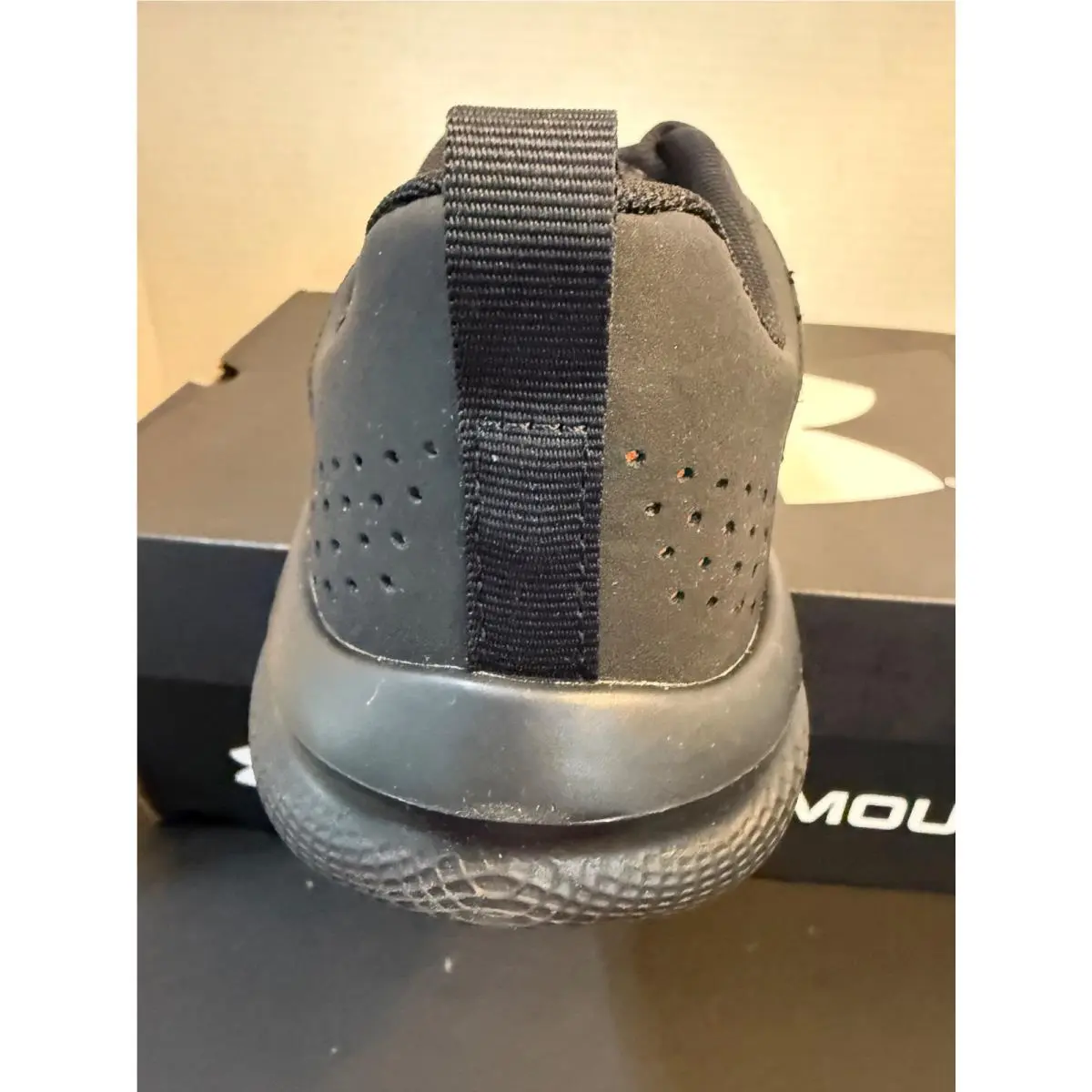 Under Armour shoes - Under Armour Charged - Charged - 3024590-005 - Black 4