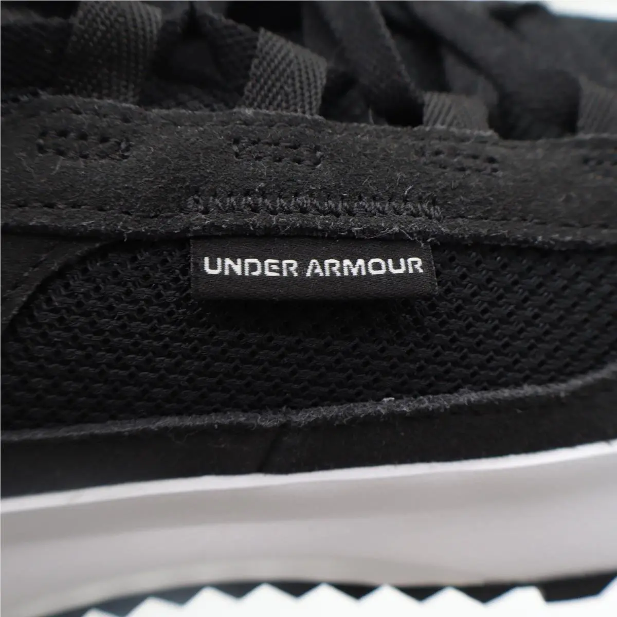 Under Armour shoes - Essential Heritage - Essential Heritage - Black 4