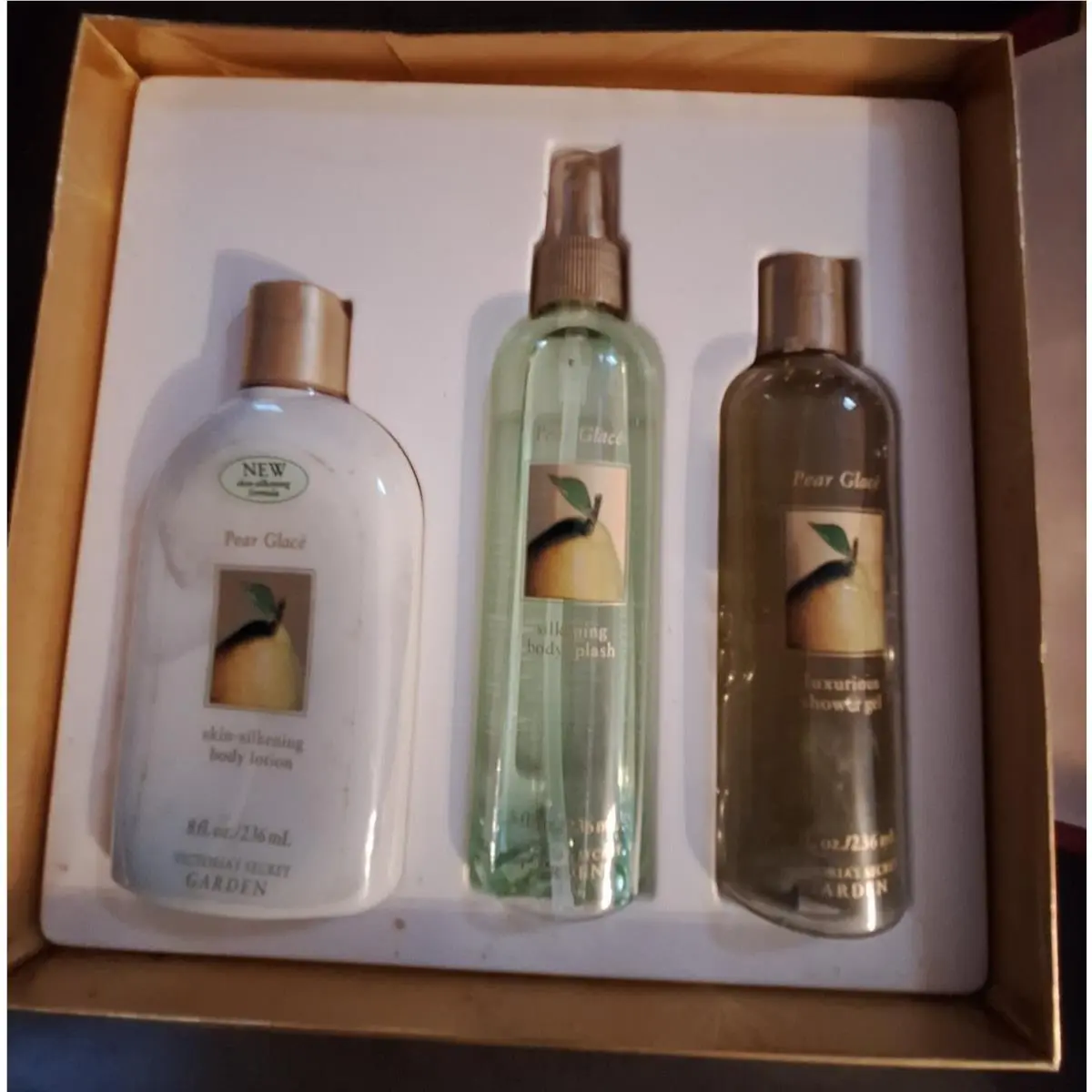 Vintage Victoria`s Secret Garden Pear Glace 8oz Shower Gel Lotion Body Spray