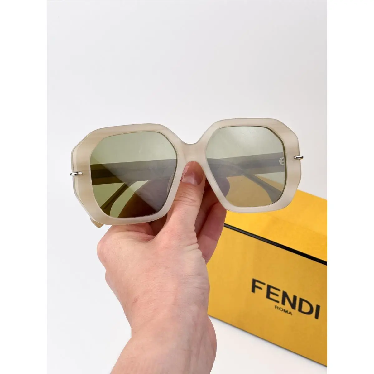 Women Sunglasses Square Brown Silver Mirror FE40173I 60Q by Fendi