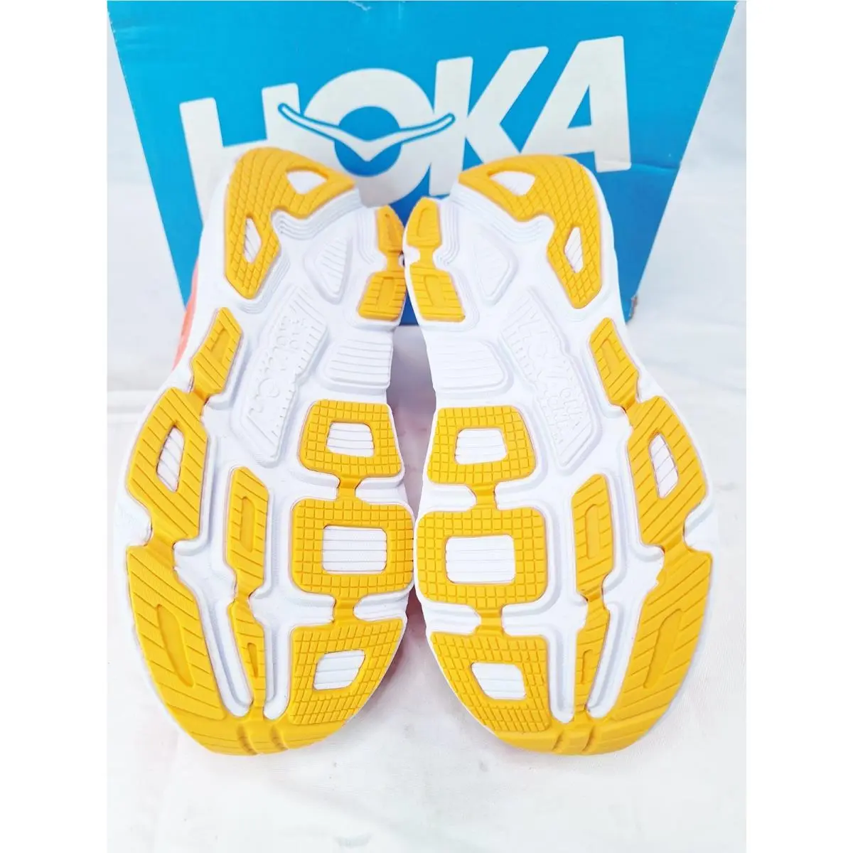 Hoka shoes - Hoka One One Bondi 7 - 1110519 CCSD - Orange 8