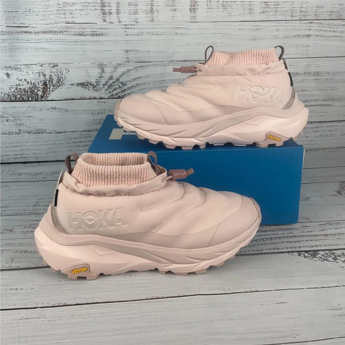 Hoka Kaha 2 Frost Moc Gtx Womens US 8B Hiking Shoes Cosmic Pearl Quartzite