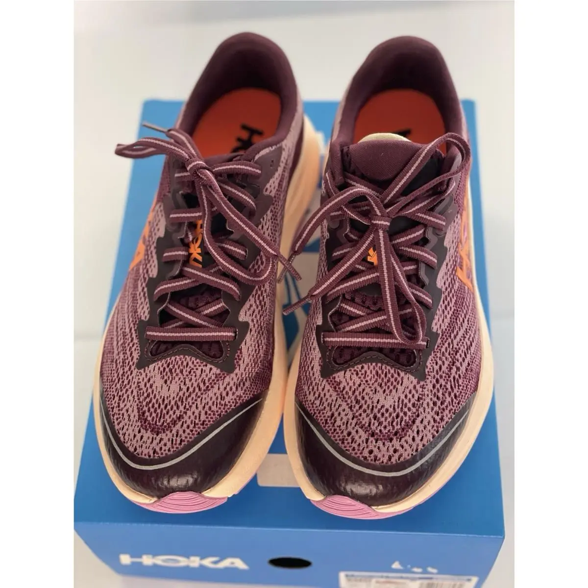 Hoka Y Rincon 4 Big Kids Size 6 Running Shoe or Women’s Size 7.5