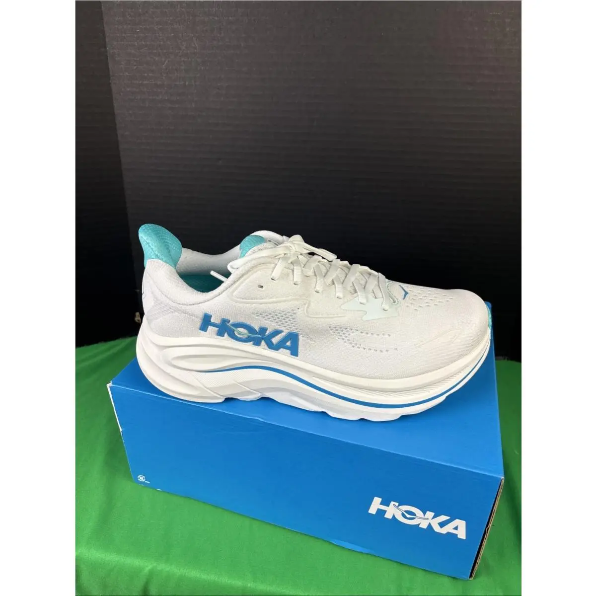 Hoka shoes - Hoka Clifton 10 - Clifton - White (UPC: 195703316746) 3