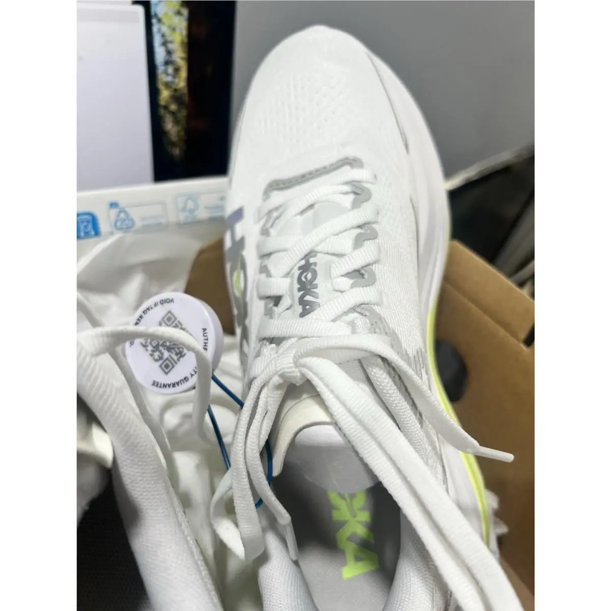 Hoka shoes - Home One Skyward X2 - Home One Skyward - White 3