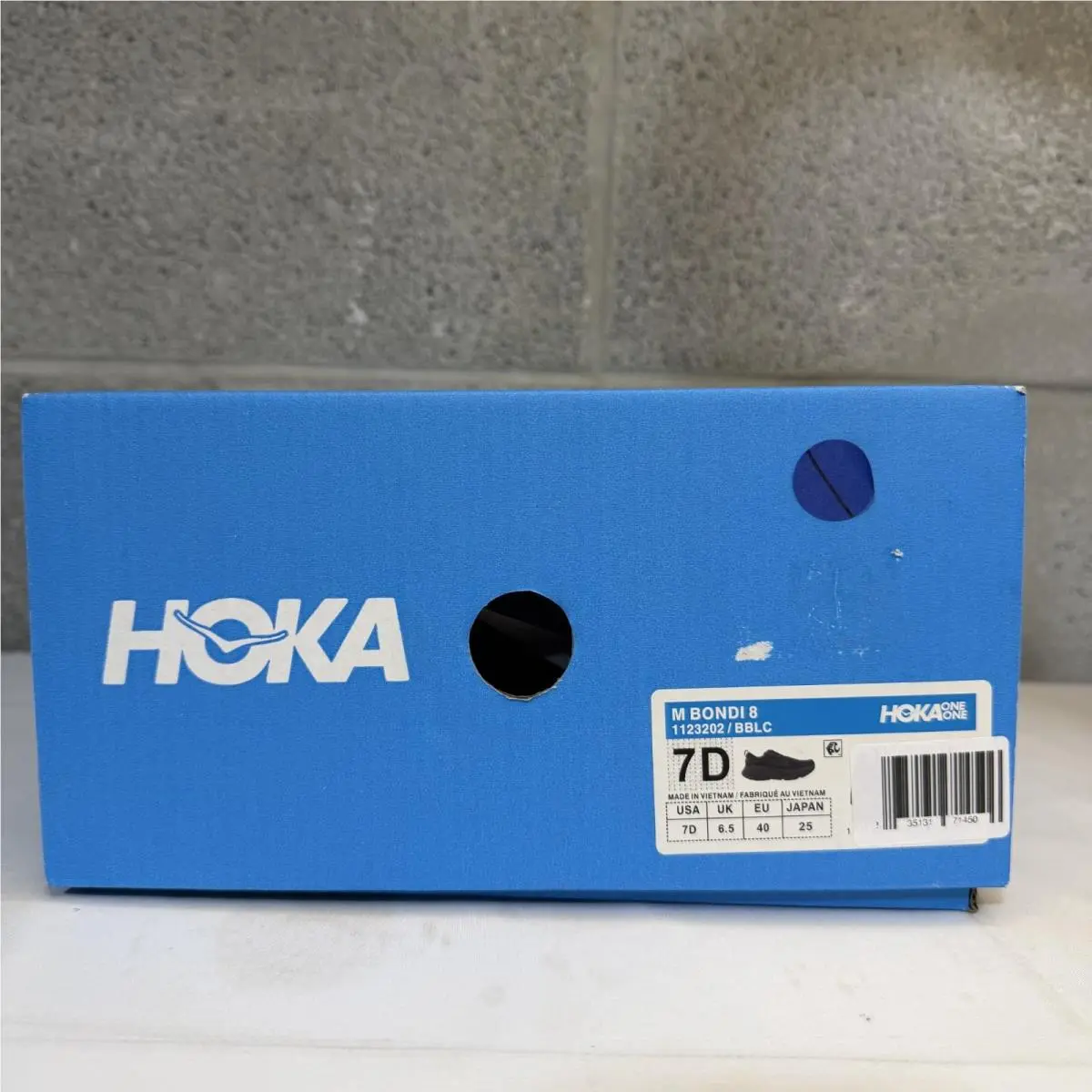 Hoka shoes - Black 3