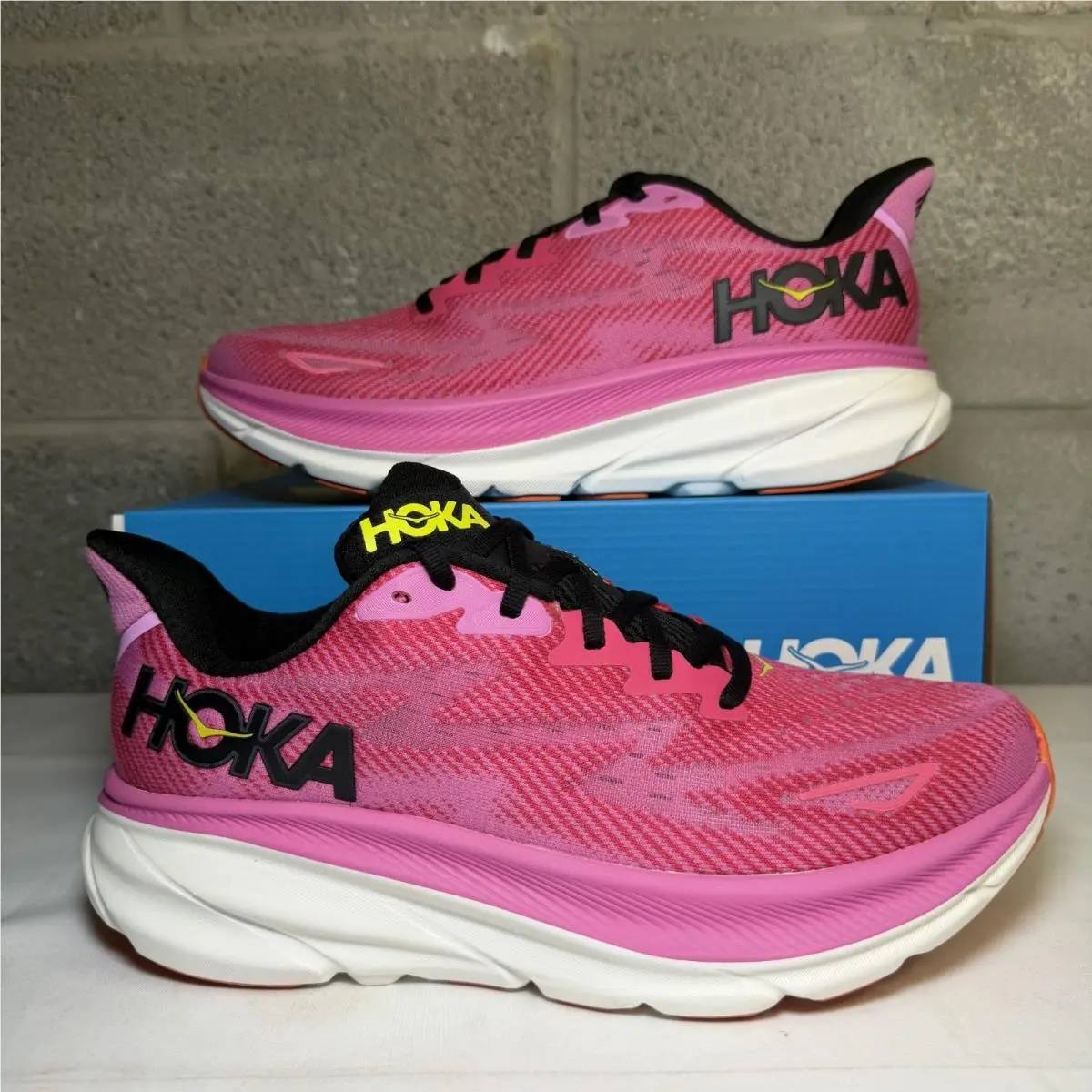 Hoka shoes - HOKA Clifton 9 - Clifton - Pink 0