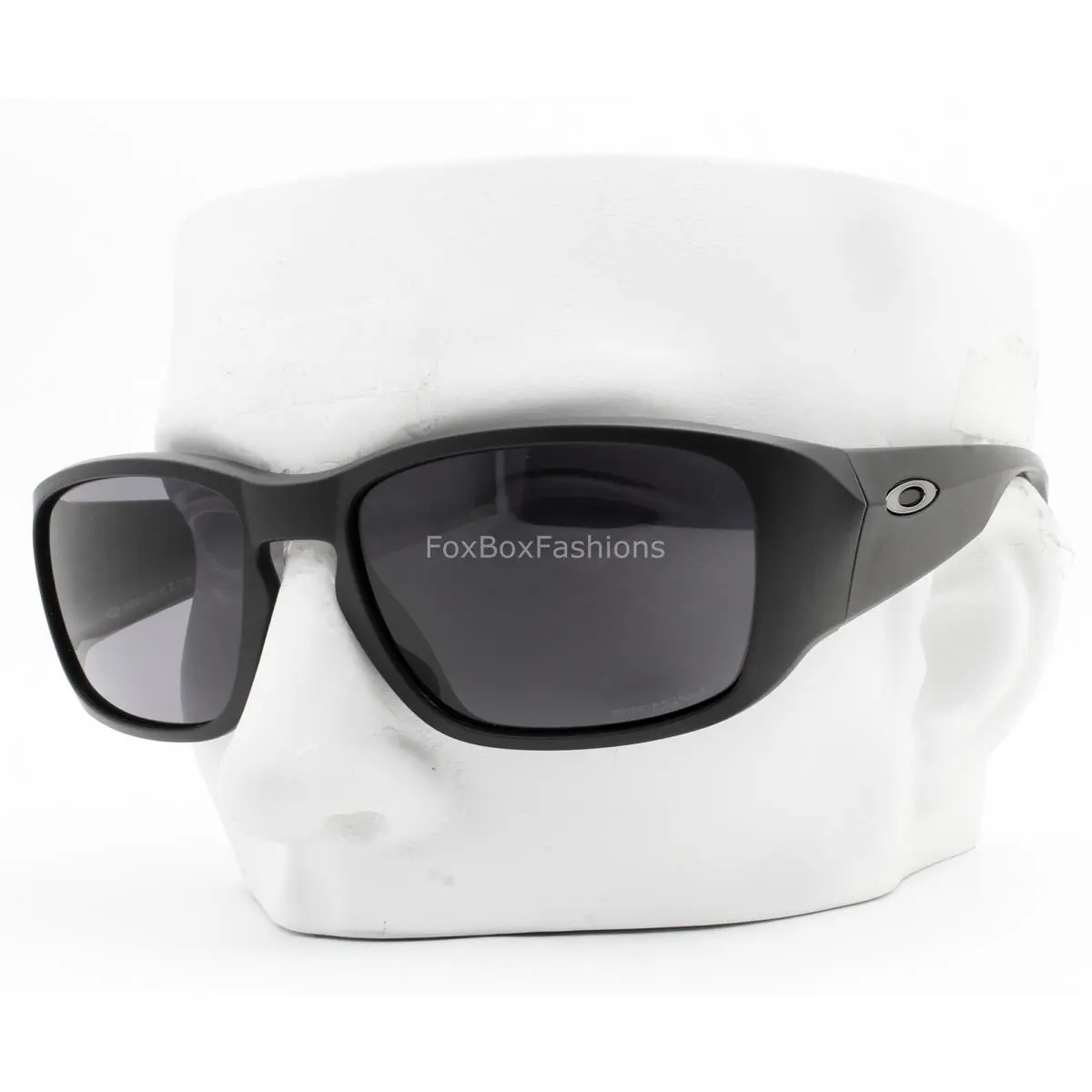 Tourniquet Sunglasses Matte Black Prizm Gray OO9521-0157 with Pouch by Oakley