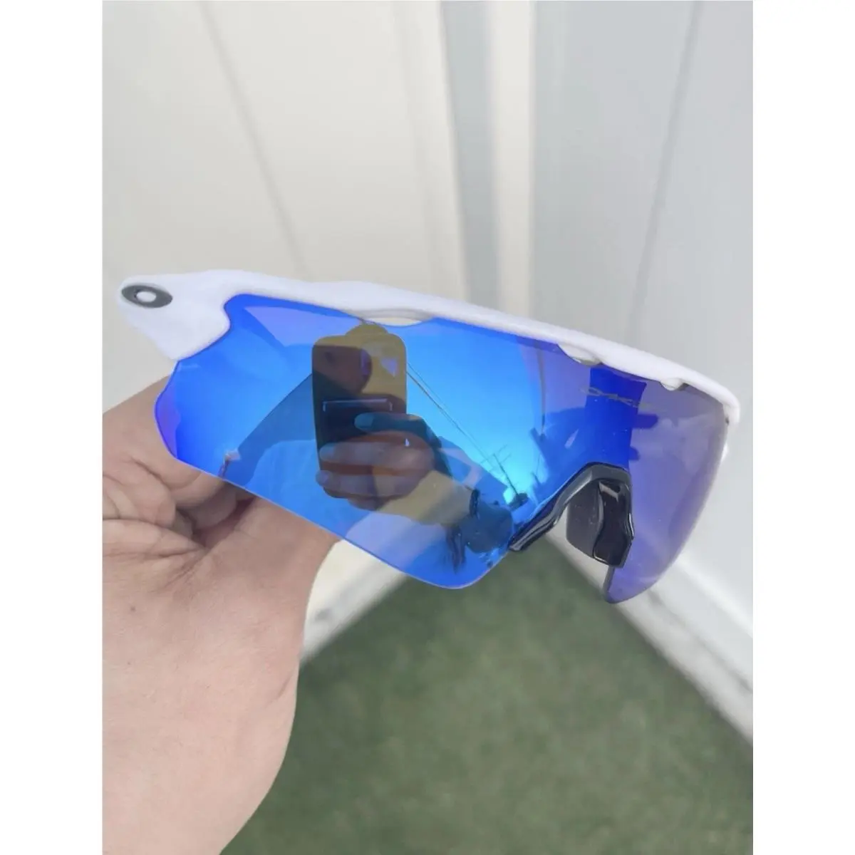 Sunglasses Radar EV OO9208 9208 White Prizm Deep Blue Lens 128mm Osfa by Oakley