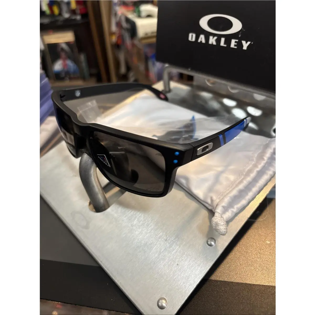 Holbrook Nfl Collection Carolina Panthers Matte Black Frame Prizm Lens by Oakley
