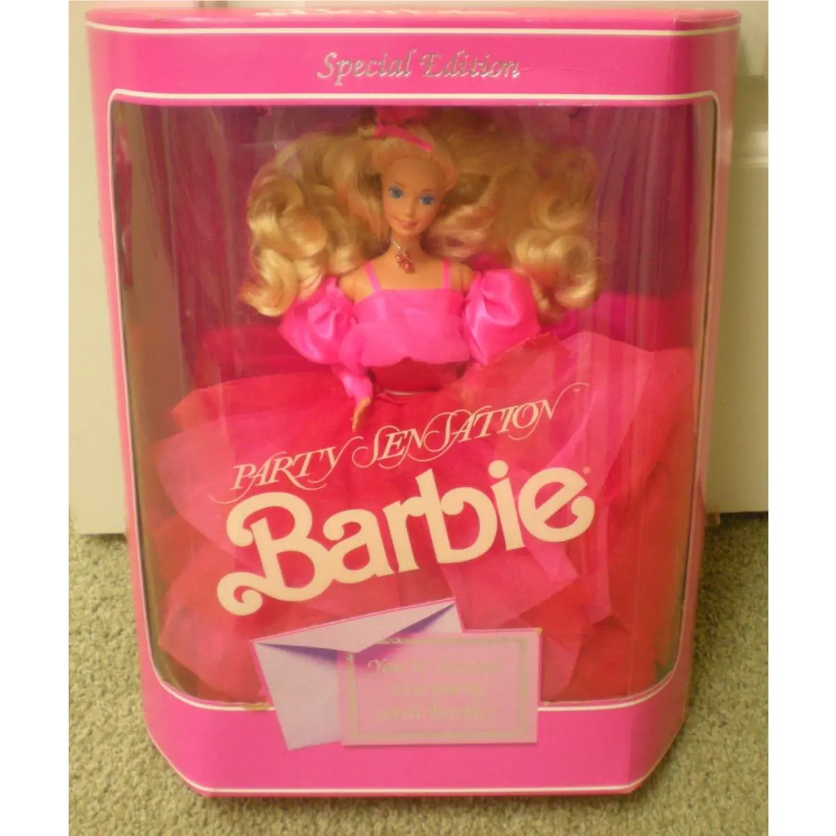 Vintage 1990 Mattel Special Edition Party Sensation Barbie Doll 9025