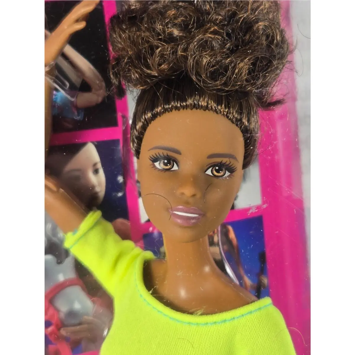 N935 Nrfb Barbie Made TO Move Yellow Top Brunette Asha AA Fashion Doll