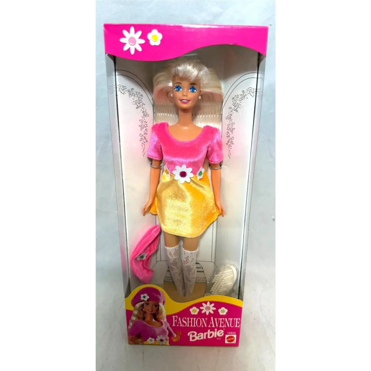 Barbie Fashion Avenue Platinum Blonde Doll 1995 Mattel 15833 Nrfb