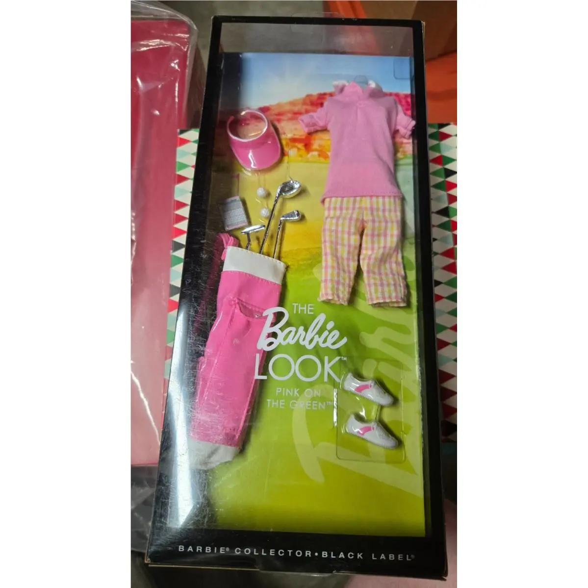 The Barbie Look 2012 Pink ON The Green - Golf Outfit-clubs and Balls Included