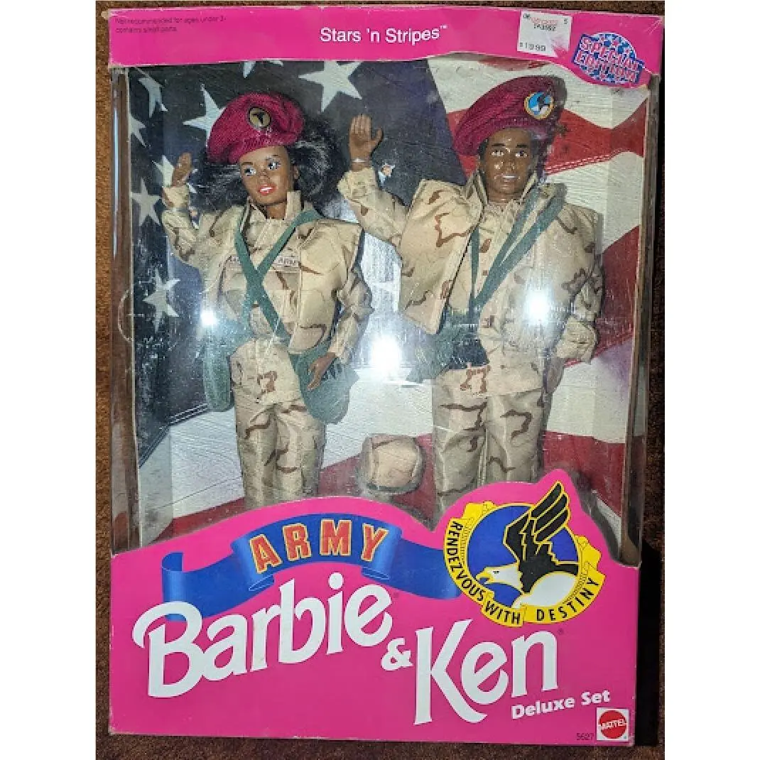 Black Barbie Ken Stars `n Stripes Deluxe Gift Set 5627 Army Rare AA Vintage