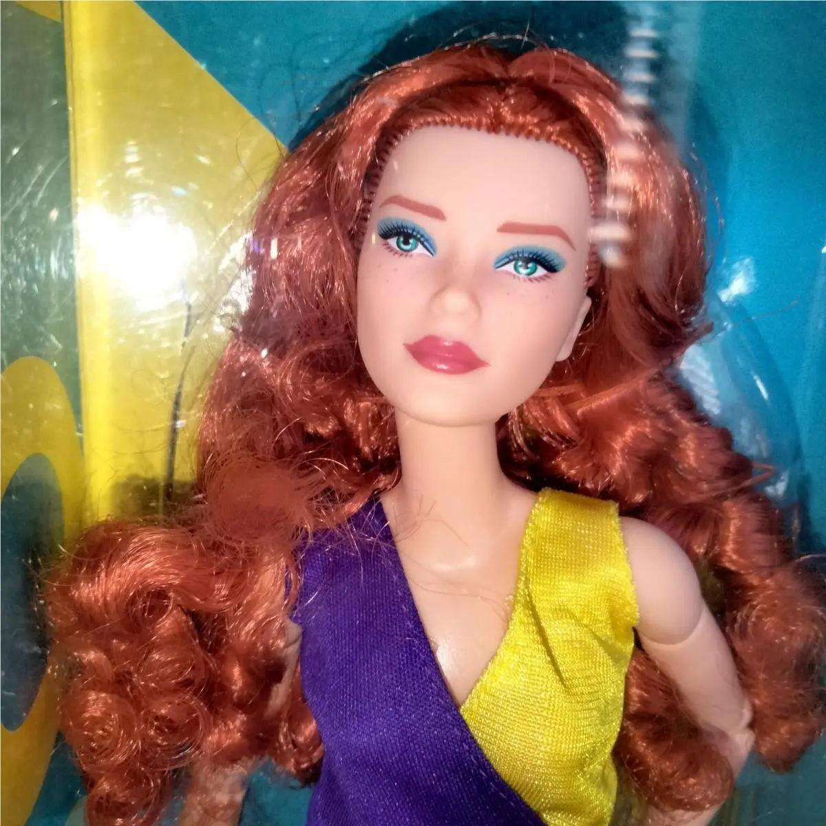 Barbie Signature Looks Model 13 Nrfb Redhead w/ Freckles and Blue Eyes